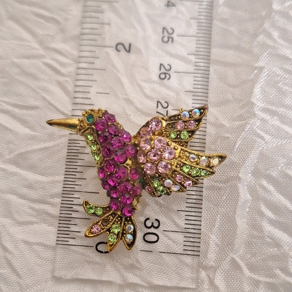 Vintage Gold Tone Pink Green Rhinestone HUMMINGBIRD Brooch - Picture 7 of 9